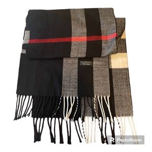 Burberry cashmere scarf